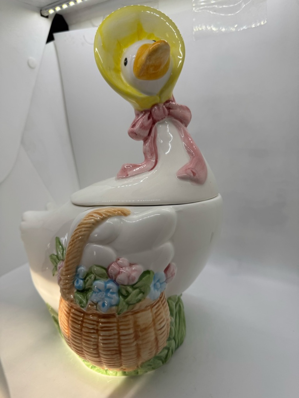 Vintage Mother Goose Duck Cookie Jar Canister Granny Cottage Core 80’s Kitchen - Picture 6 of 11